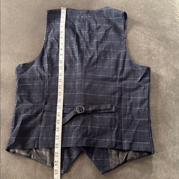 Men’s Dark Blue Plaid 3 Piece Formal Business Suit Jacket 34 Pants 32 NWT - Picture 10 of 16